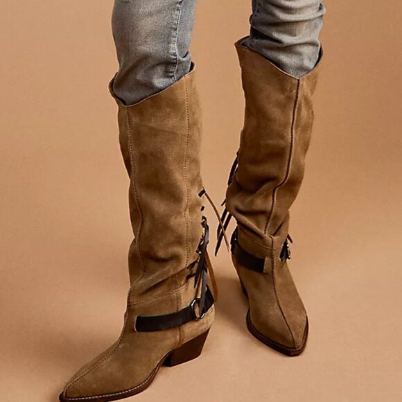 Free People Back-lace Sway Low Slouchy Boots Military Taupe Suede NWOB Size 6.5 - Picture 1 of 7